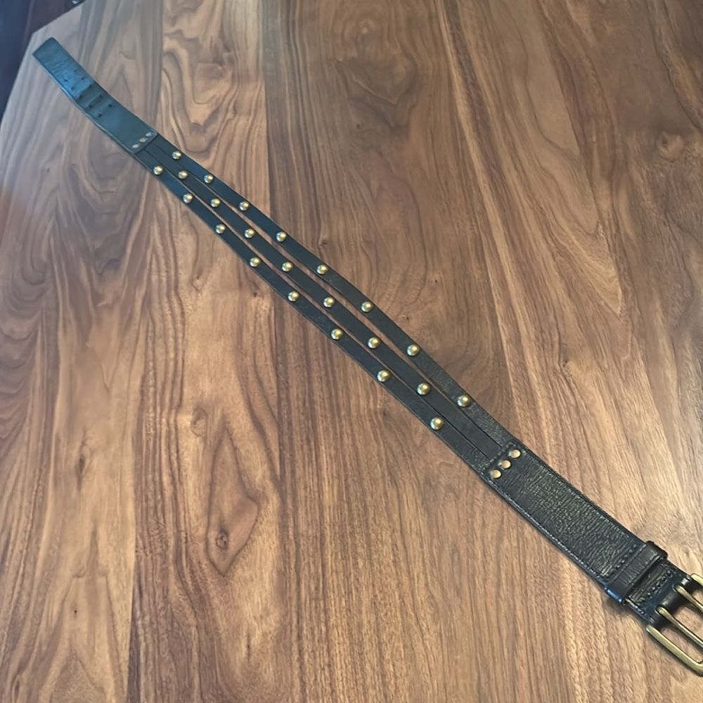 Vintage Gap Leather Belt with Grommets - Picture 6 of 8